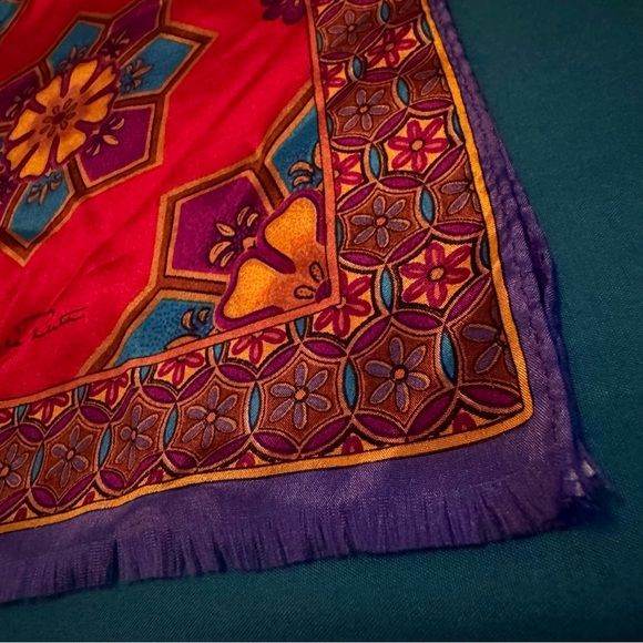 Vintage Oscar de la Renta Silk Red and Purple Floral Scarf - Picture 4 of 8